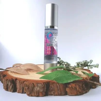 Slide & Glide on a wooden slice